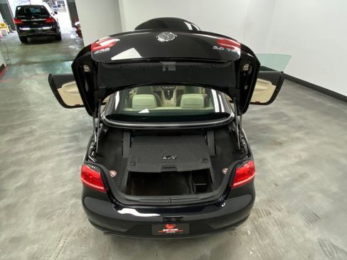 Used 2016 Volkswagen Eos Komfort FWD image 43