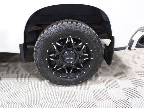 Used 2019 Chevrolet Silverado 1500 RST w/ All-Star Edition image 41