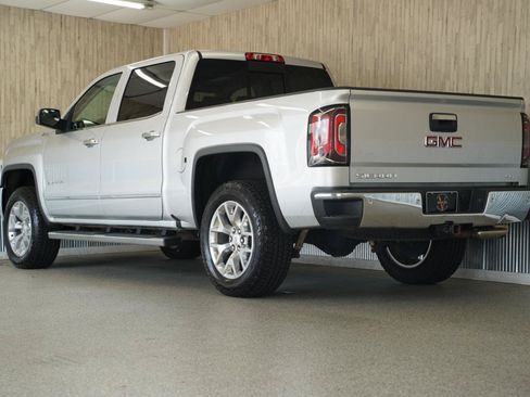 Used 2018 GMC Sierra 1500 SLT AWD/4WD image 7