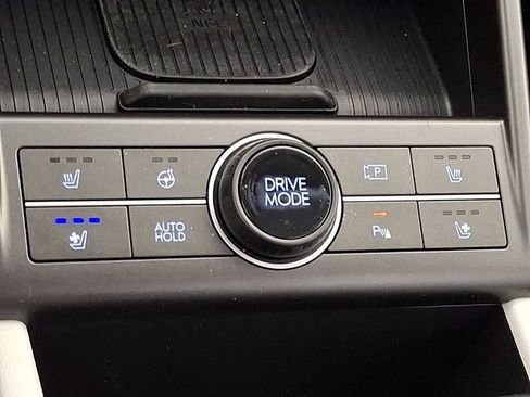 Certified 2026 Hyundai Kona Limited FWD image 30