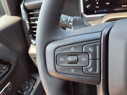 New 2026 GMC Sierra 1500 AT4 w/ AT4 Premium Package AWD/4WD image 8