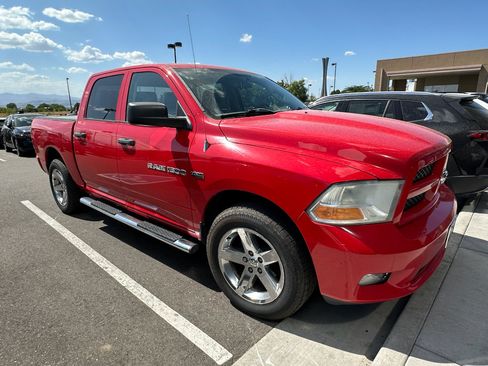 Used 2012 RAM 1500 Express w/ ST Popular Equipment Group AWD/4WD image 4