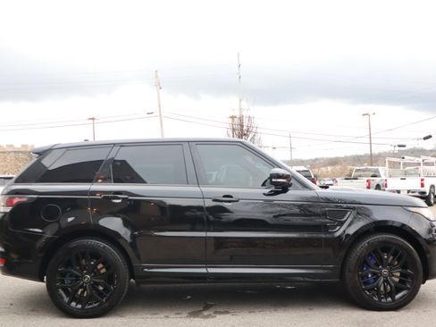 Used 2016 Land Rover Range Rover Sport SVR image 6