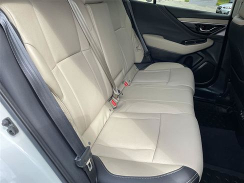 Certified 2021 Subaru Outback Limited AWD/4WD image 17