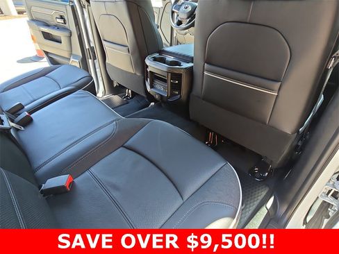 New 2025 RAM 2500 Limited image 12