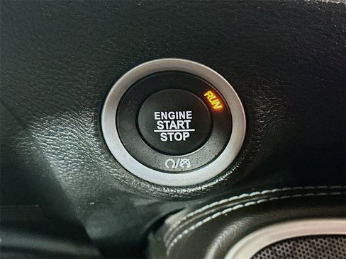 Used 2018 Dodge Challenger GT w/ Driver Convenience Group image 27