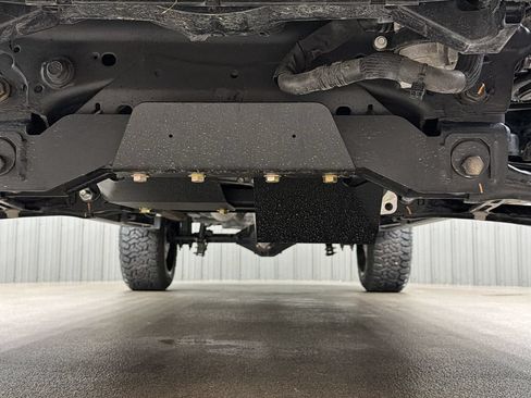 Used 2025 Chevrolet Silverado 1500 High Country AWD/4WD image 15