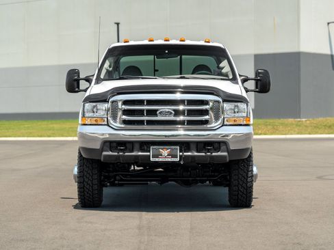 Used 2000 Ford F350 Lariat image 10