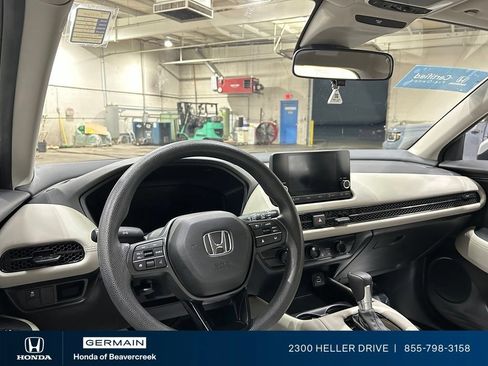 Used 2023 Honda HR-V LX image 15