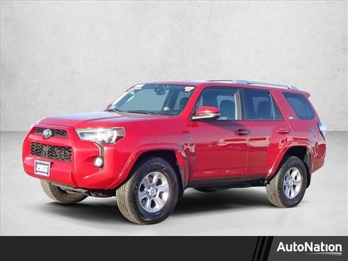 Used 2017 Toyota 4Runner SR5 Premium image 1