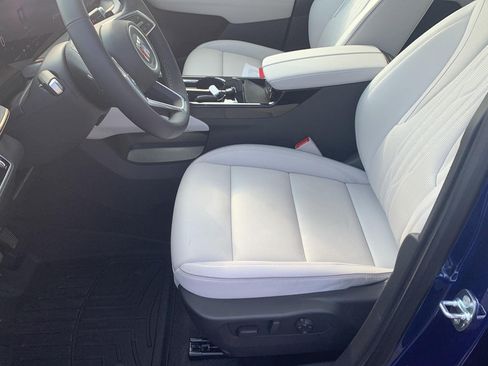 Used 2025 Buick Envision Avenir AWD/4WD image 20