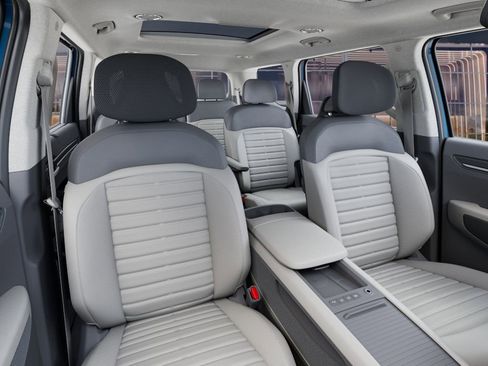 New 2026 Kia EV9 Land image 15