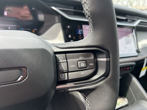 New 2026 Jeep Cherokee Limited image 19