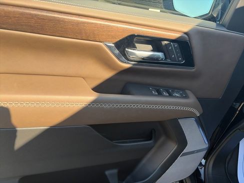 New 2026 GMC Yukon XL Denali Ultimate AWD/4WD image 20
