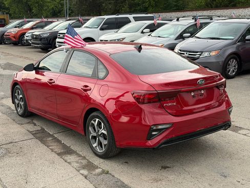 Used 2021 Kia Forte LXS FWD image 7