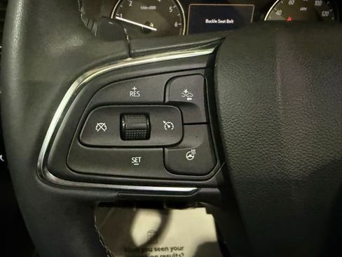 Used 2022 Buick Envision Essence w/ Technology Package II image 15