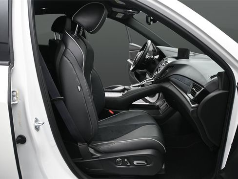 Used 2021 Acura RDX A-Spec AWD/4WD image 16