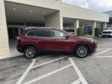 Used 2019 Jeep Cherokee Latitude Plus image 5