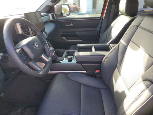 Used 2025 Toyota Tundra Limited image 20