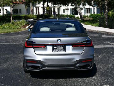 Used 2020 BMW 740i w/ Luxury Rear Seating Package image 30