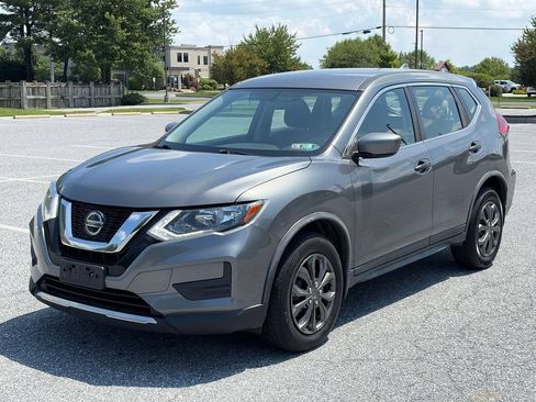 Used 2018 Nissan Rogue S AWD/4WD image 4