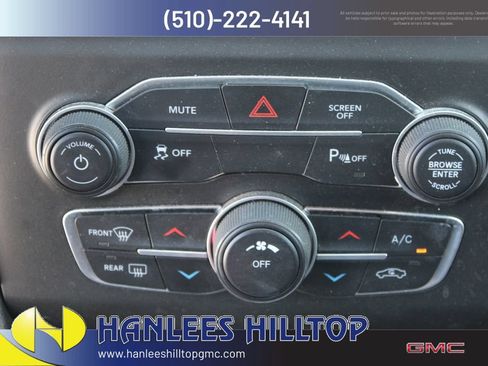Used 2022 Dodge Charger SXT RWD image 22