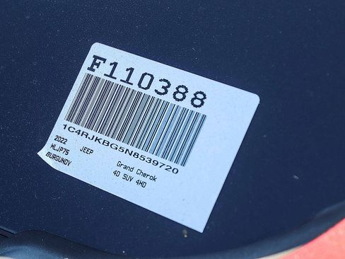 Used 2022 Jeep Grand Cherokee L Limited image 34