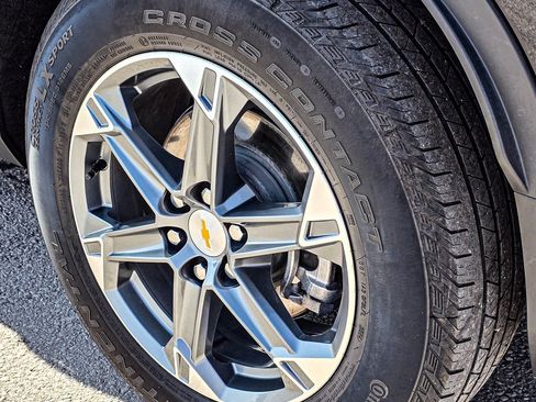 Certified 2025 Chevrolet Blazer LT image 8