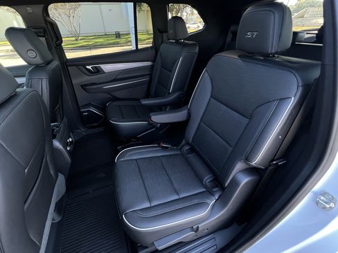 New 2026 Buick Enclave Sport Touring w/ Super Cruise Package image 23