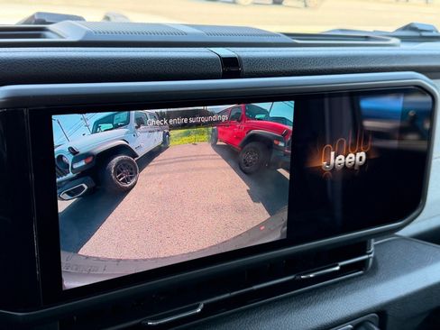 New 2026 Jeep Wrangler Unlimited Sport AWD/4WD image 19