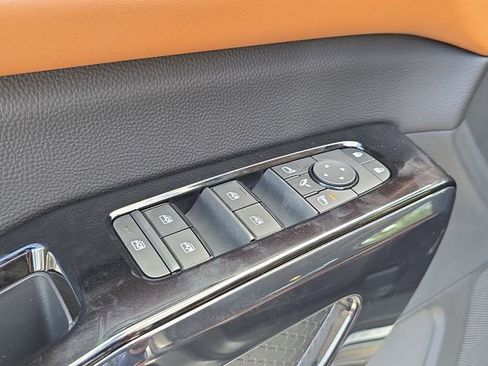 New 2026 Nissan Pathfinder Platinum image 20