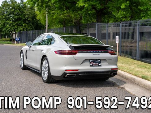 Used 2017 Porsche Panamera 4 w/ Premium Package AWD/4WD image 7