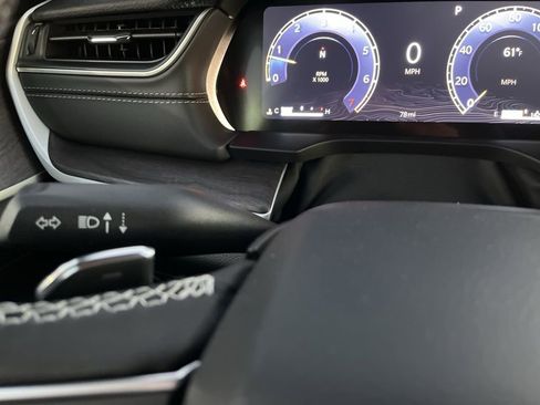 New 2025 Jeep Grand Cherokee Limited w/ Black Appearance Package AWD/4WD image 25