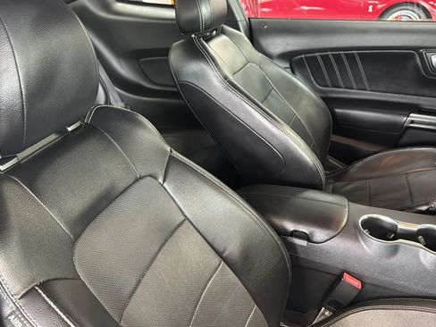 Used 2021 Ford Mustang GT Premium w/ Ford Safe & Smart Package RWD image 11