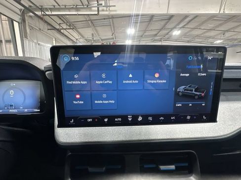 Certified 2025 Ford Maverick XLT w/ XLT Luxury Package AWD/4WD image 24