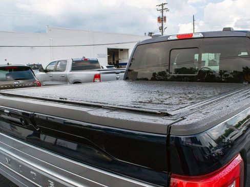 Used 2023 Ford F150 Limited image 5