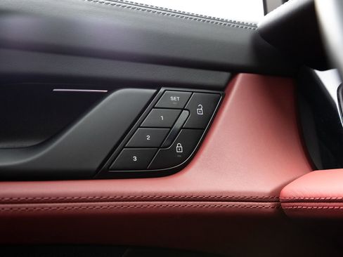 Certified 2023 Porsche Taycan RWD image 19