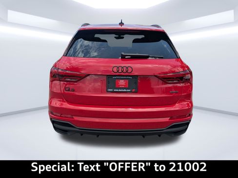 Certified 2023 Audi Q3 2.0T Premium w/ Black Optic Sport Package AWD/4WD image 5