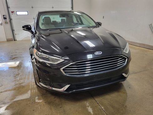 Used 2019 Ford Fusion SEL FWD image 15