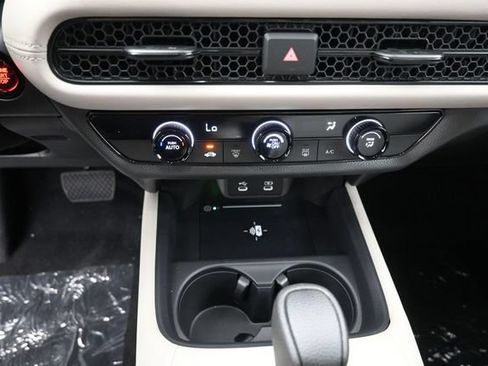 New 2027 Honda HR-V LX image 6
