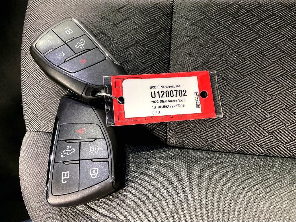 Used 2023 GMC Sierra 1500 Elevation AWD/4WD image 30