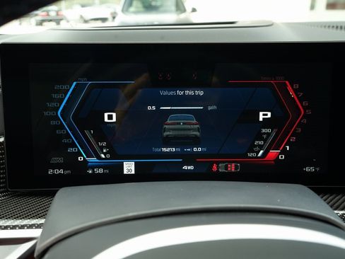 Used 2025 BMW X6 M Competition image 13