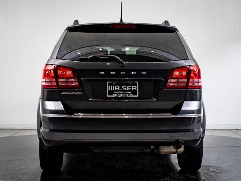 Used 2018 Dodge Journey SE w/ Popular Equipment Group image 10