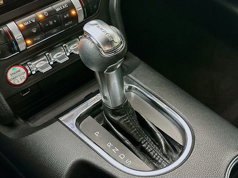 Used 2015 Ford Mustang GT Premium image 23