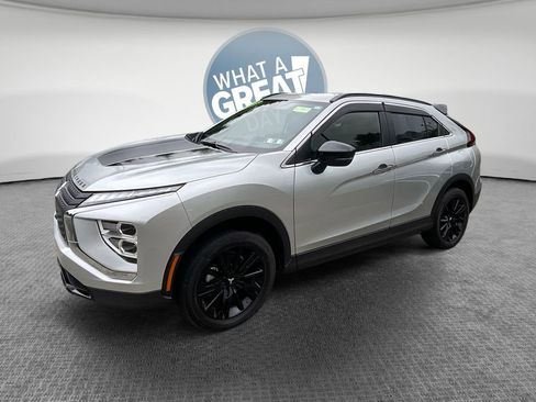 Used 2025 Mitsubishi Eclipse Cross AWD image 8