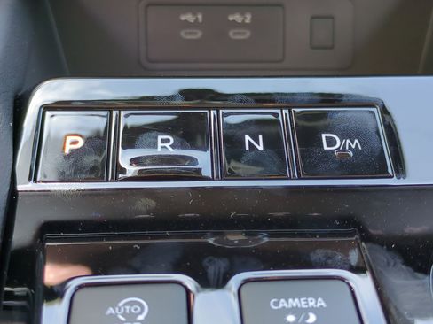 New 2025 Nissan Murano SL image 15