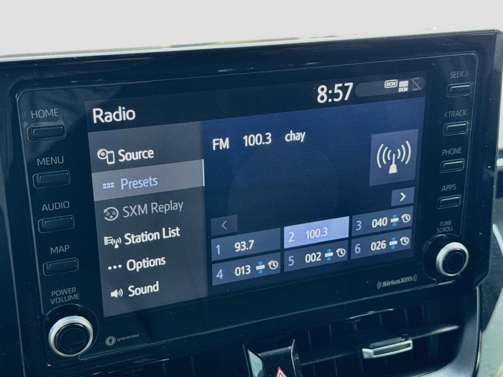 Used 2022 Toyota Corolla SE FWD image 10