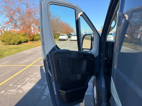 Used 2019 RAM ProMaster 2500 image 10