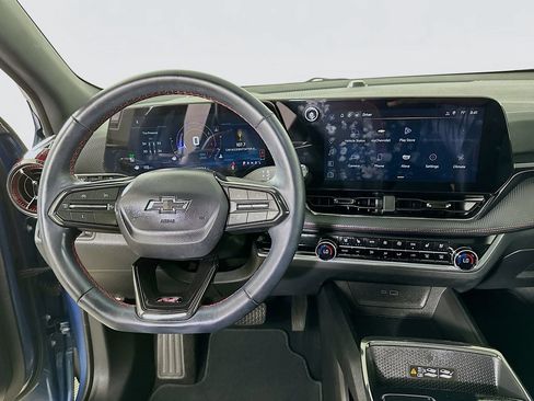 Used 2025 Chevrolet Equinox RS w/ Safety and Technology Package FWD image 19