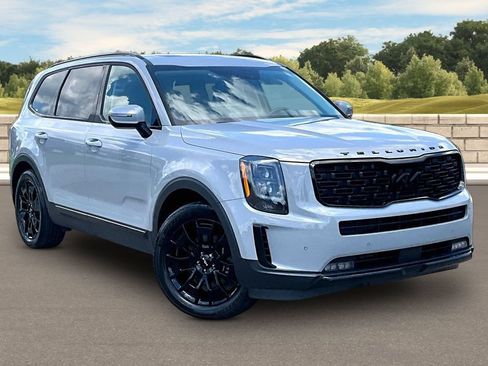 Used 2022 Kia Telluride SX AWD/4WD image 2